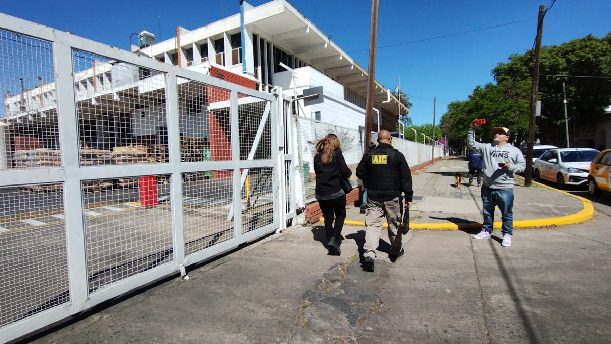 Ladrones ingresaron a la planta de la empresa Cotar en Rosario y se llevaron más de cuatro millones de pesos.&nbsp;