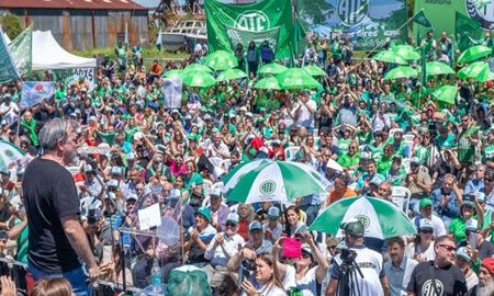 Qué pasa con el personal de planta y la estabilidad laboral con la Ley Ómnibus que anunció Milei. Qué pasa con el personal de planta y la estabilidad laboral con la Ley Ómnibus que anunció Milei.