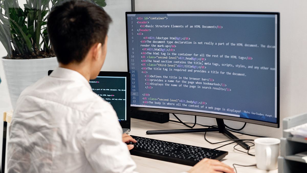 Cuánto cobra un programador en mayo 2025 y dónde podés estudiar.