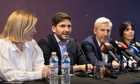 Maximiliano Pullaro y Rogelio Frigerio, Gobernadores electos de Santa Fe y Entre Ríos. Maximiliano Pullaro y Rogelio Frigerio, Gobernadores electos de Santa Fe y Entre Ríos.