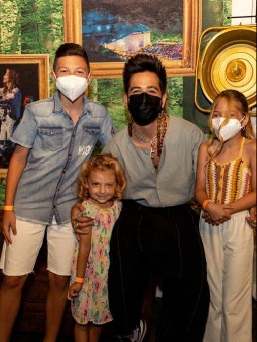 La hija de Evangelina Anderson y Demichelis se encontró con Camilo.