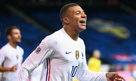 Kylian Mbappé no podrá jugar el encuentro entre Francia y Croacia por la Liga de las Naciones. Kylian Mbappé no podrá jugar el encuentro entre Francia y Croacia por la Liga de las Naciones.