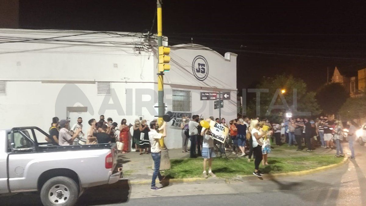 Los vecinos se manifestaron bajo la consigna