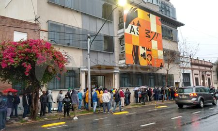 La disputa entre el gremio de empleados municipales de Santa Fe –Asoem- y la Federación de Sindicato de Trabajadores municipales de la provincia de Santa Fe –Festram-sigue escalando. La disputa entre el gremio de empleados municipales de Santa Fe –Asoem- y la Federación de Sindicato de Trabajadores municipales de la provincia de Santa Fe –Festram-sigue escalando.