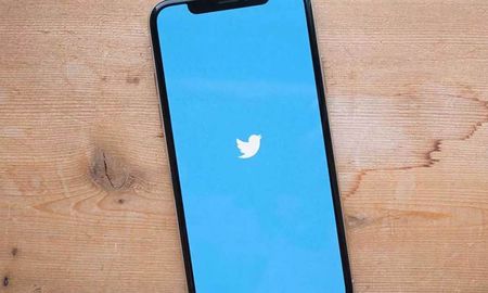 Twitter Twitter