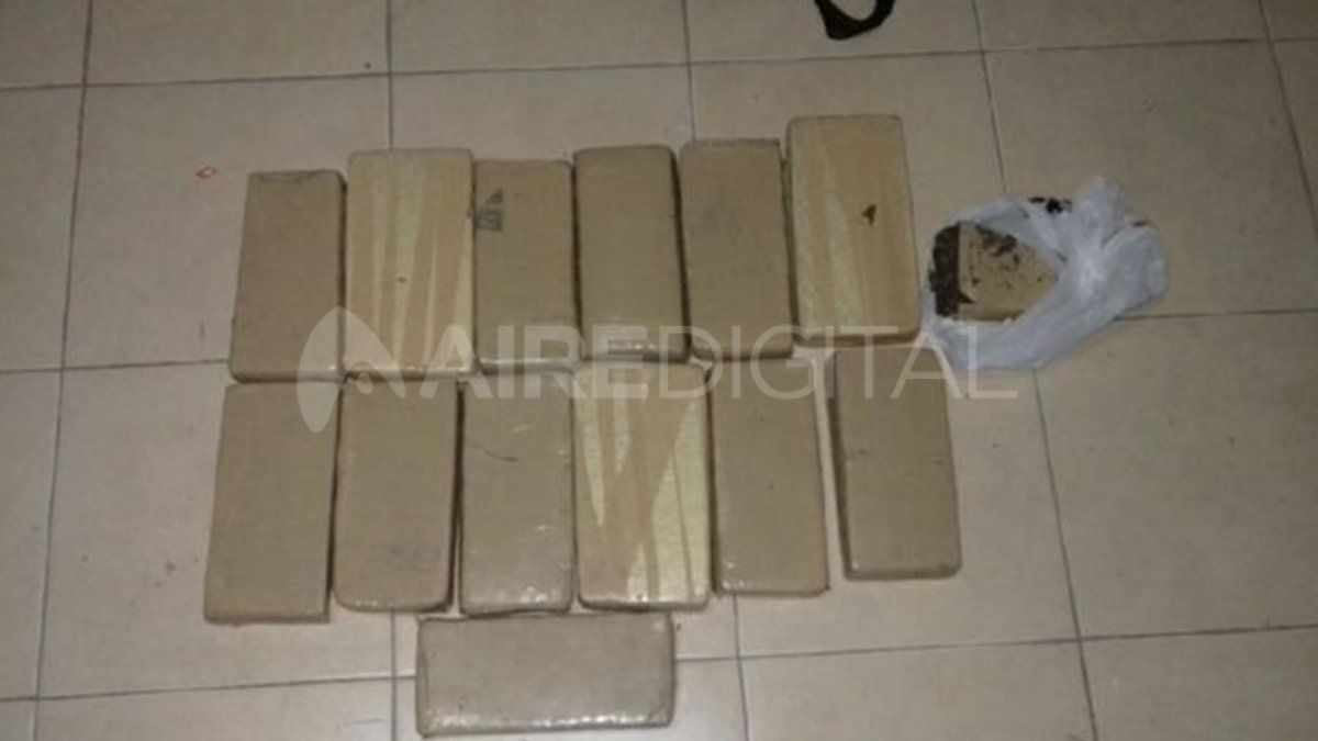 El secuestro de 10 kilos de marihuana en un procedimiento realizado en la ruta 11 fue el inicio de una pesquisa que terminó con el desbarate de la banda.&nbsp;