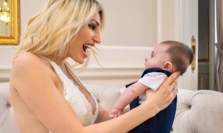 el llanto de vicky xipolitakis por la primera palabra de su hijo: ?mama? el llanto de vicky xipolitakis por la primera palabra de su hijo: ?mama?