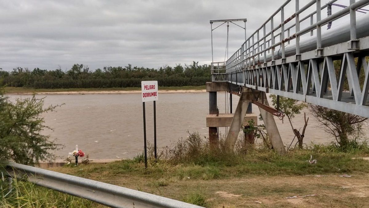 La bajante impacta en la toma de agua ubicada en el río Colastiné.