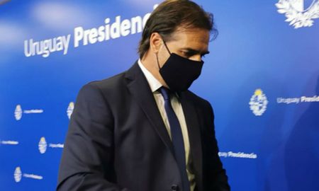 Uruguay alcanzó los 1.009 fallecidos y totaliza 108.188 casos desde que se declaró la emergencia sanitaria, en marzo del 2020. Uruguay alcanzó los 1.009 fallecidos y totaliza 108.188 casos desde que se declaró la emergencia sanitaria, en marzo del 2020.