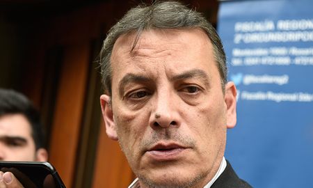 Bianchini era también docente universitario y tuvo a su cargo causas como la del asesinato de Jimy Altamirano y el homicidio del colectivero César Roldán. Bianchini era también docente universitario y tuvo a su cargo causas como la del asesinato de Jimy Altamirano y el homicidio del colectivero César Roldán.