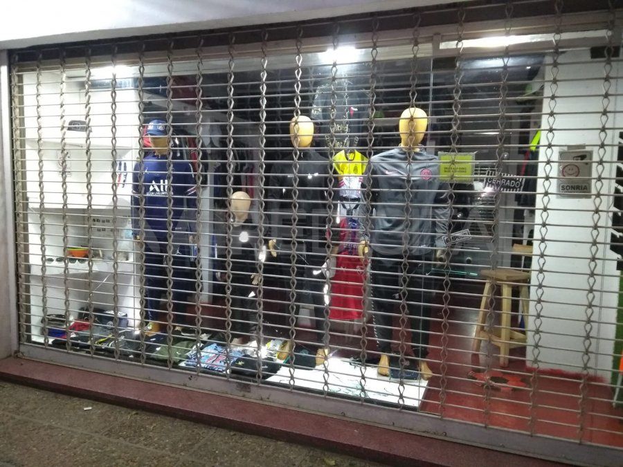 Las ventas de indumentaria en la Argentina cayeron en promedio un 8