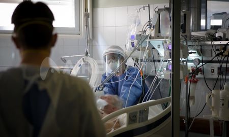 En la mañana de este lunes quedaban dos camas disponibles en Terapia Intensiva del hospital de Rafaela.