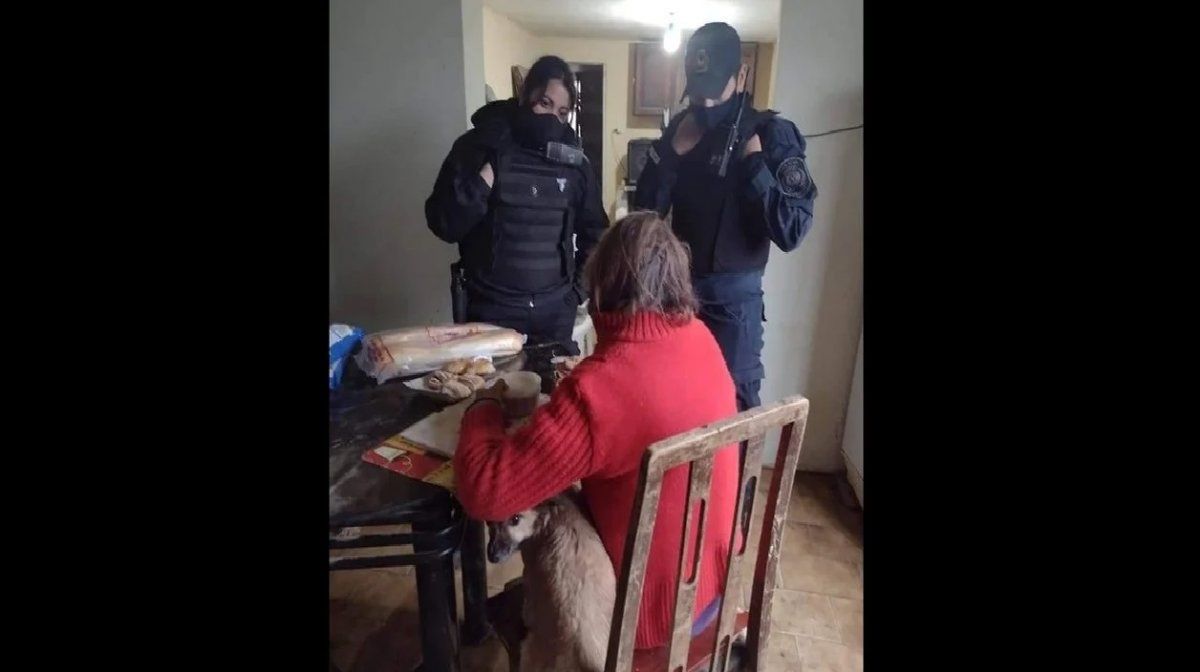 El desesperado pedido de una anciana a la policía: Hace varios días que no como