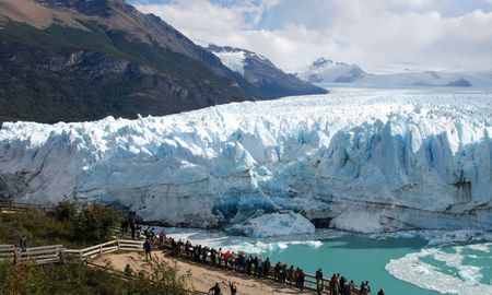 Los glaciares son centrales como reservorios de agua dulce. Los glaciares son centrales como reservorios de agua dulce.