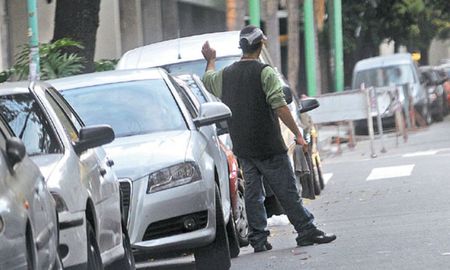Según Poletti, hay menos trapitos en el macrocentro santafesino. Según Poletti, hay menos trapitos en el macrocentro santafesino.