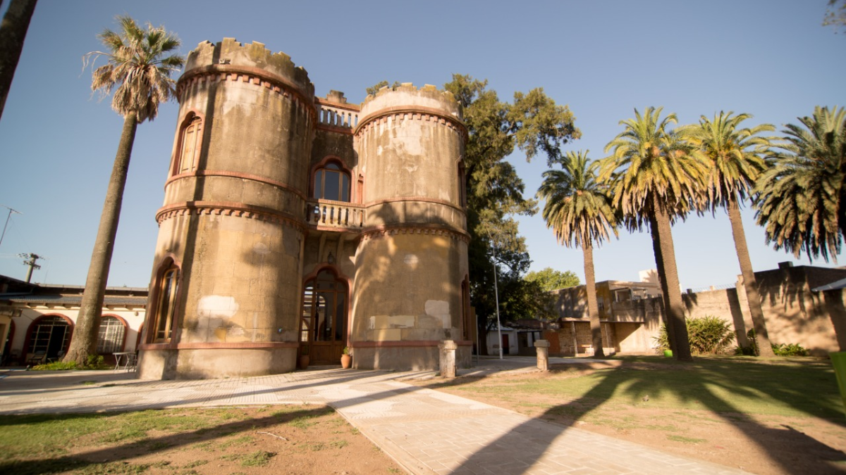 La Torre Céspedes, en Jesús María, provincia de Córdoba La Torre Céspedes, en Jesús María, provincia de Córdoba