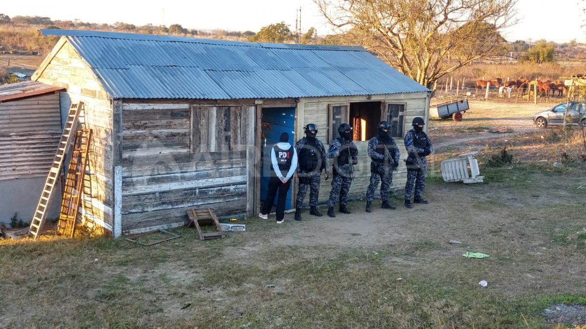Allanaron viviendas en la manzana 1 de Alto Verde en Santa Fe.&nbsp;