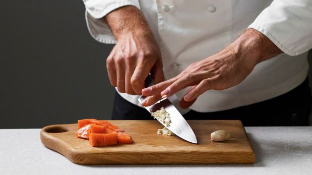 El salario de los cocineros y el personal de tareas específicas en julio de 2025.