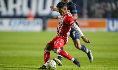 Jugó en Unión, fue clave y el club lo quiso de vuelta, pero tiene nuevo club: Jugará en el más grande de... Jugó en Unión, fue clave y el club lo quiso de vuelta, pero tiene nuevo club: Jugará en el más grande de...