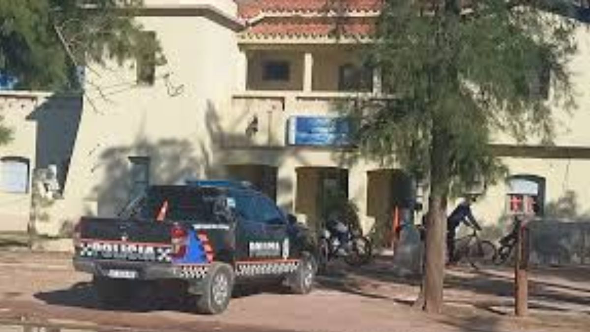 Un profesor está detenido por maltratar a su hijo autista y además tiene una denuncia por abusar a una alumna