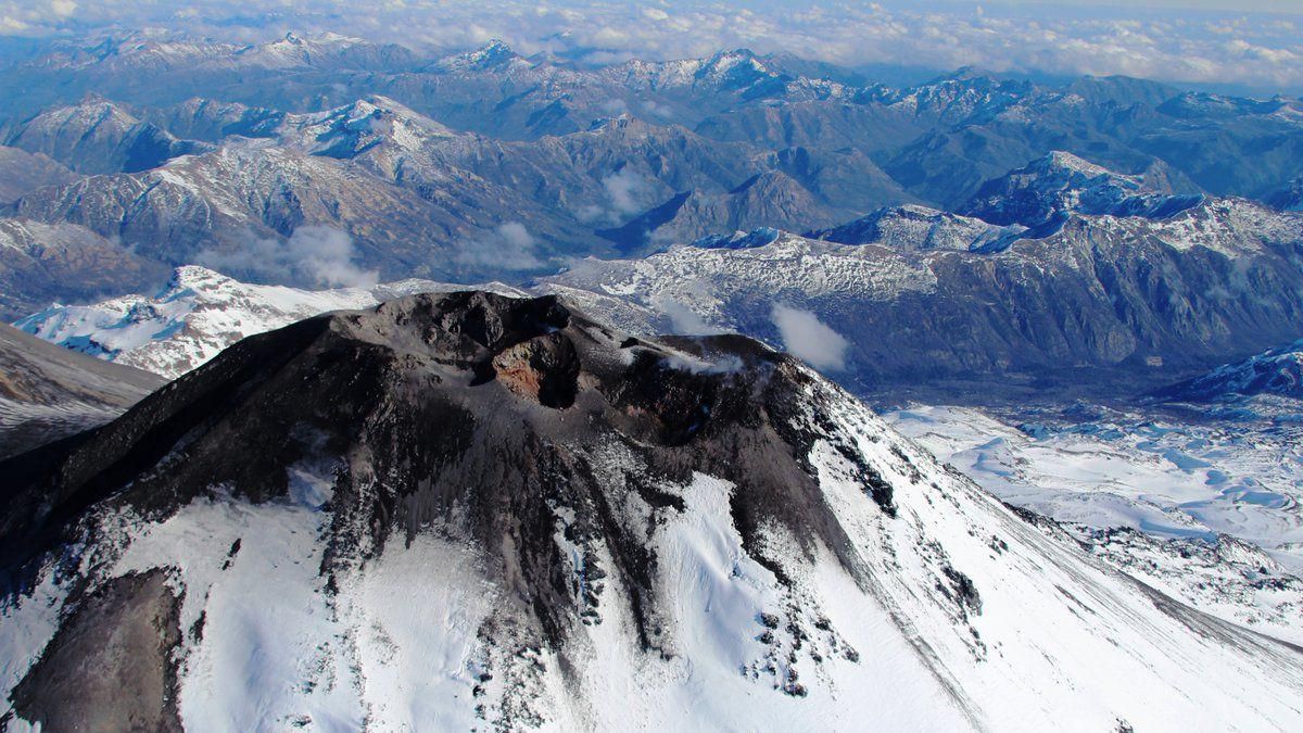 La erupción de un volcán en Chile podría afectar a la Argentina