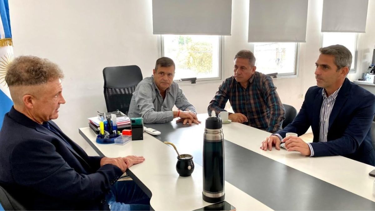 Saleme recorrió el Cordón Industrial del Gran Rosario