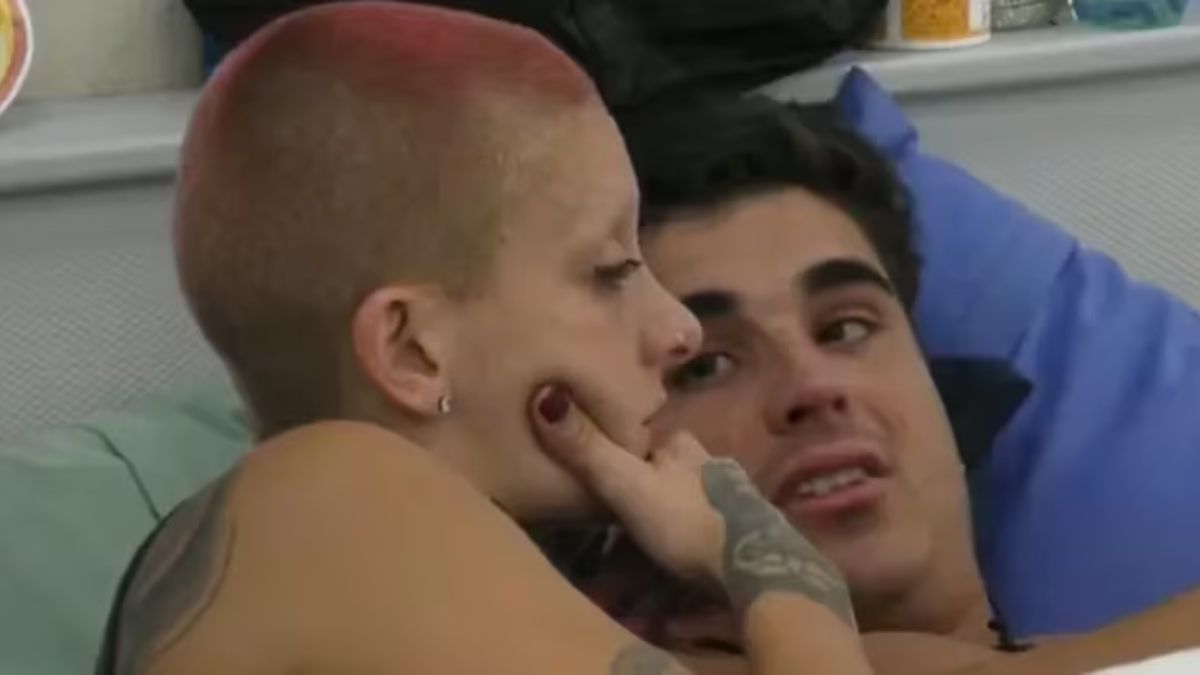 Se filtró que Mauro de Gran Hermano tiene novia y las fans de Furia estallaron.