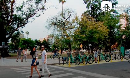 El municipio instalará 20 estaciones para las nuevas bicicletas en el centro de Santa Fe. El municipio instalará 20 estaciones para las nuevas bicicletas en el centro de Santa Fe.