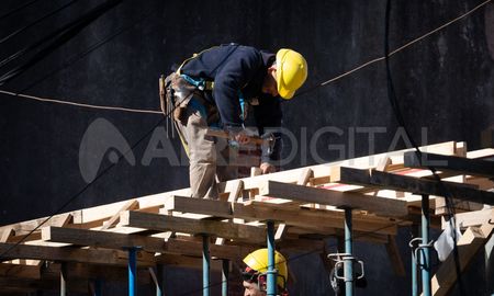 Aire de Santa Fe | Trabajadores obreros construccion_DSC06633_MTH.jpg