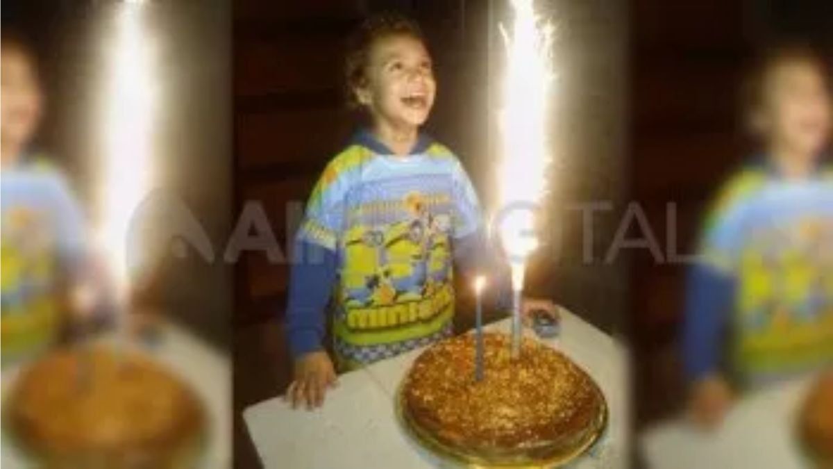 Lázaro es el pequeño que falleció hace 5 años. Las fotos y videos estaban en la computadora que les robaron.