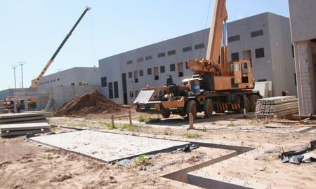 Está en ejecución la Unidad 12 en el Complejo Penitenciario de Rosario, que contará con capacidad para 320 internos. Está en ejecución la Unidad 12 en el Complejo Penitenciario de Rosario, que contará con capacidad para 320 internos.