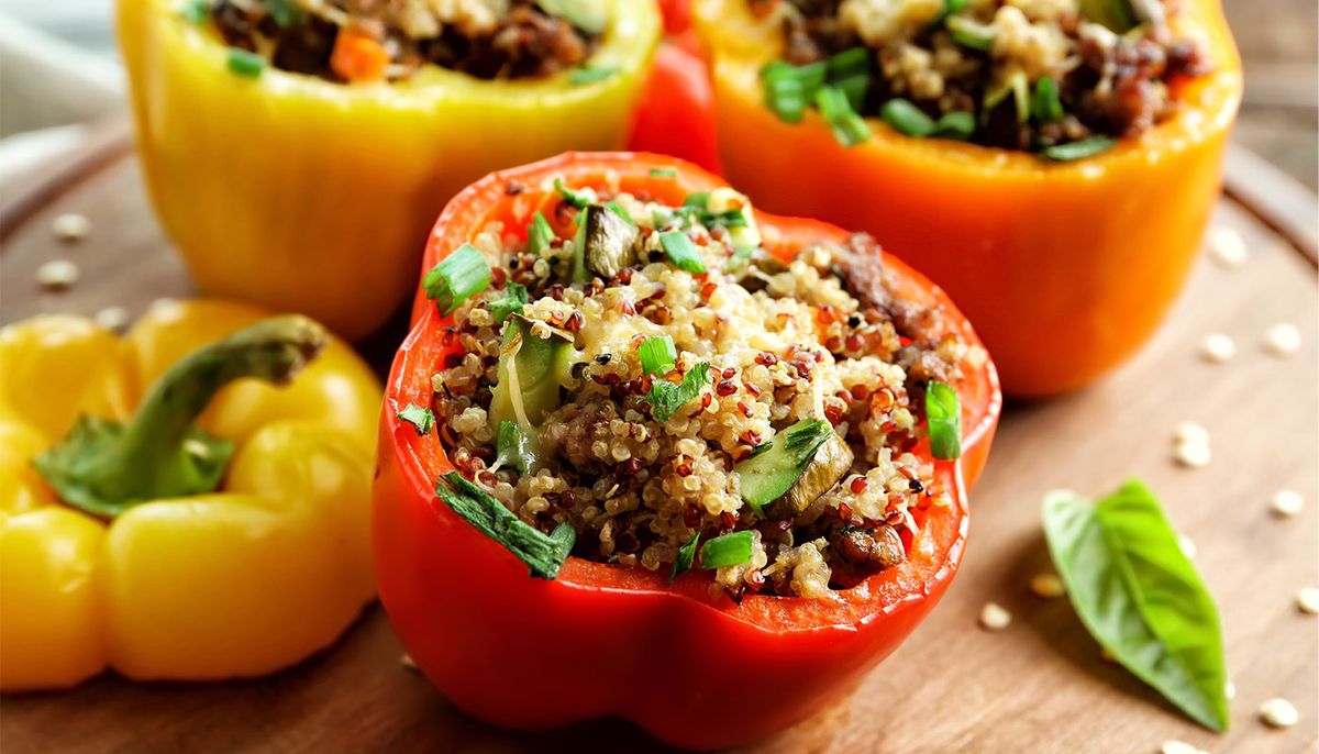 Cuando se trata de una alimentación saludable y sabrosa, los pimientos rojos son un ingrediente que no debe pasarse por alto. Cuando se trata de una alimentación saludable y sabrosa, los pimientos rojos son un ingrediente que no debe pasarse por alto.