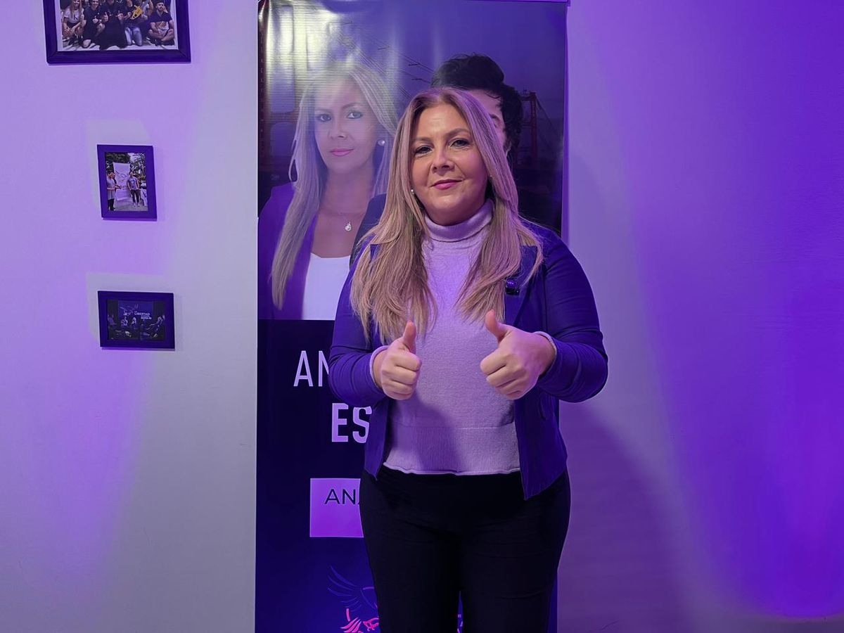Ana Cantiani celebró ser la primera concejala de La Libertad Avanza en Santa Fe.