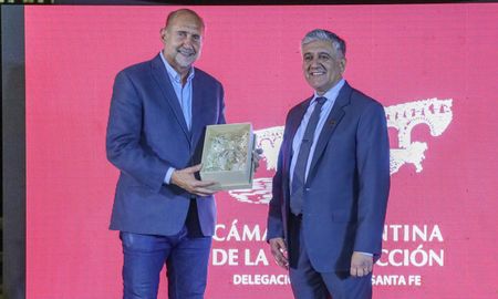 El gobernador de la provincia participó este martes de la celebración por el Día de la Construcción. El gobernador de la provincia participó este martes de la celebración por el Día de la Construcción.