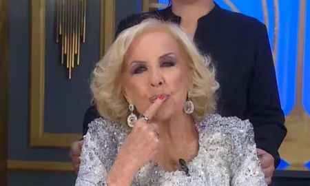 La conductora participó de una celebración íntima y volvió a sus clásicos “té de los domingos”, lo que anticipa su regreso a la televisión. La conductora participó de una celebración íntima y volvió a sus clásicos “té de los domingos”, lo que anticipa su regreso a la televisión.