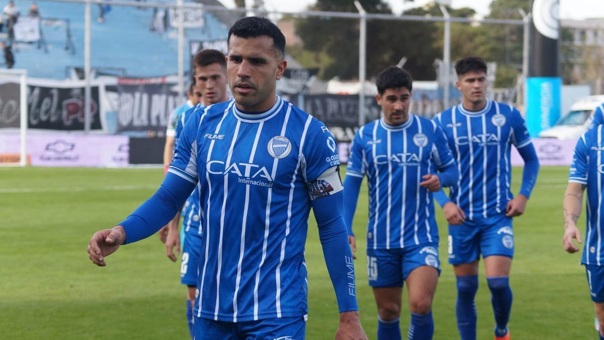 Colón va por un defensor experimentado: Pier Barrios