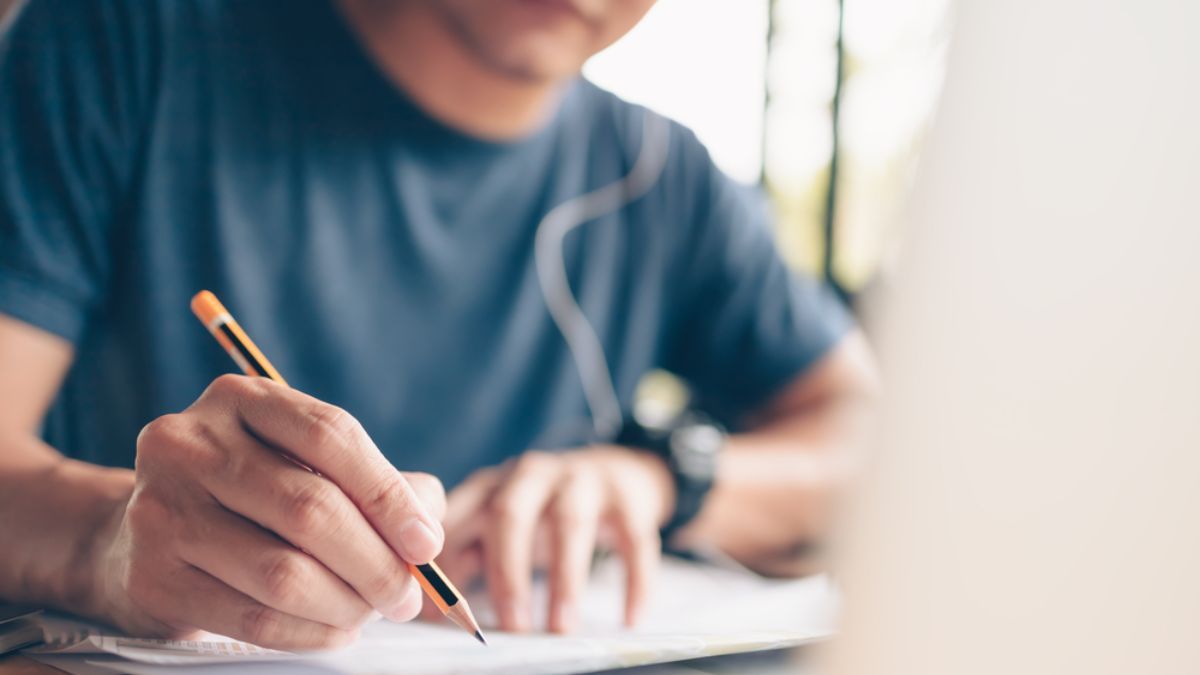 La salida laboral es una de las preocupaciones a la hora de elegir una carrera corta o larga, terciaria o universitaria.