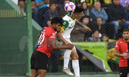 Colón de Santa Fe visita este domingo a Defensa y Justicia por la Liga Profesional. Colón de Santa Fe visita este domingo a Defensa y Justicia por la Liga Profesional.