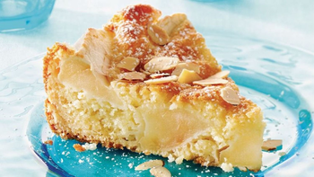 La torta de manzana más fácil y esponjosa: se hace en un solo bowl y queda increíble