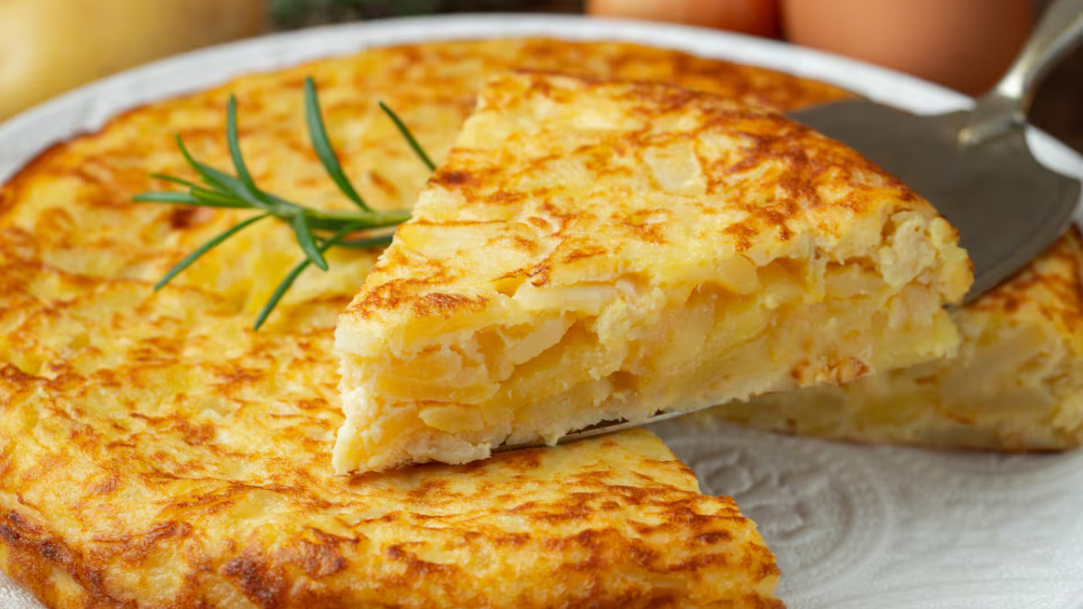 Tortilla de papas fácil: deliciosa y sin exceso de aceite.