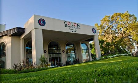 Hubo un principio de acuerdo entre el club Colón y Upcn, y el plantel volverá a concentrar en el Hotel de Campo. Hubo un principio de acuerdo entre el club Colón y Upcn, y el plantel volverá a concentrar en el Hotel de Campo.