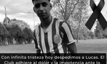 Quiero expresar toda mi solidaridad con la familia de Lucas González. Mi compromiso con su madre Cintia y su padre Mario en este momento tan doloroso, escribió Fernández en un hilo de mensajes su cuenta de Twitter. Quiero expresar toda mi solidaridad con la familia de Lucas González. Mi compromiso con su madre Cintia y su padre Mario en este momento tan doloroso, escribió Fernández en un hilo de mensajes su cuenta de Twitter.