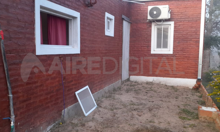 Entradera en Arroyo Leyes: ingresaron por la ventana y robaron en una vivienda, más de 14 elementos de alto valor económico. Entradera en Arroyo Leyes: ingresaron por la ventana y robaron en una vivienda, más de 14 elementos de alto valor económico.