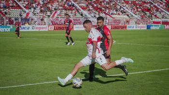 En el arranque del segundo tiempo, Deportivo Morón puso el 2 a 0 frente a Colón