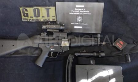 Tres detenidos y un arma secuestrada en procedimientos en el Departamento San Lorenzo Tres detenidos y un arma secuestrada en procedimientos en el Departamento San Lorenzo