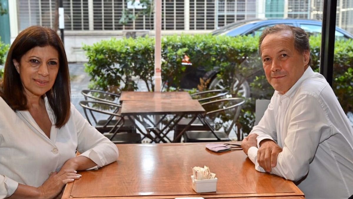 La diputada provincial comentó que apenas se conoció el resultado de los comicios, recibió el saludo del propio Giustiniani así como también del intendente de Rosario, Pablo Javkin.