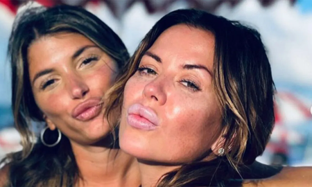 Karina Jelinek y Flor Parise, su novia, mostraron el tatuaje que se hicieron juntas Karina Jelinek y Flor Parise, su novia, mostraron el tatuaje que se hicieron juntas