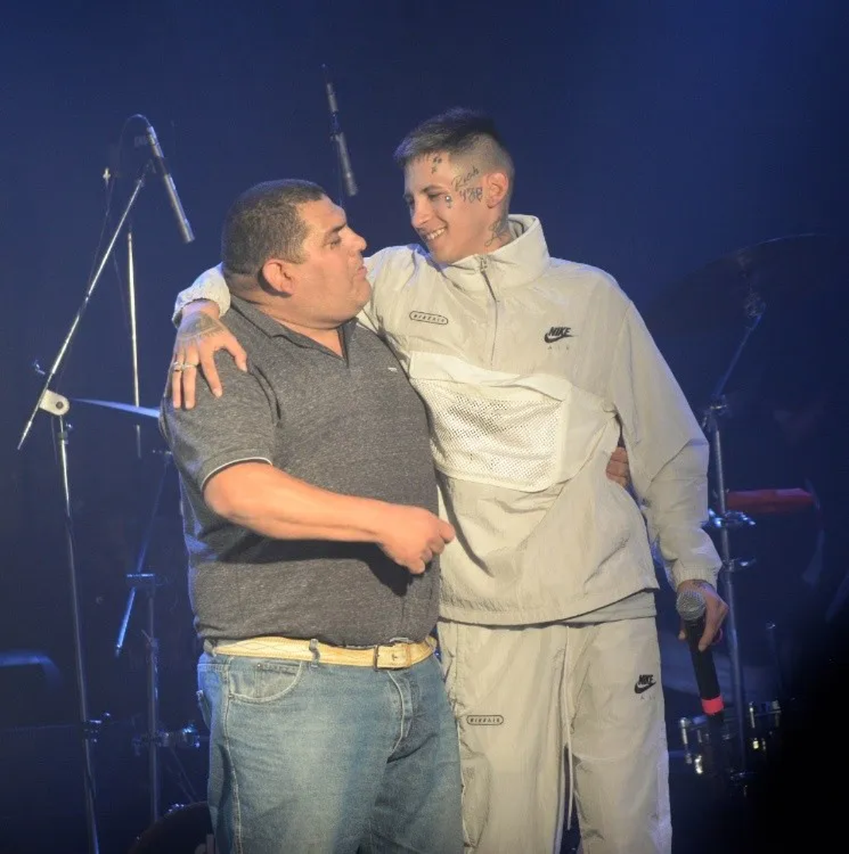 L-Gante invitó a la familia de El Noba y para homenajearlo.