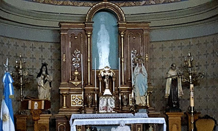 Peregrinación a la Virgen de Lourdes: miles de fieles se acercan a Alta Gracia Peregrinación a la Virgen de Lourdes: miles de fieles se acercan a Alta Gracia