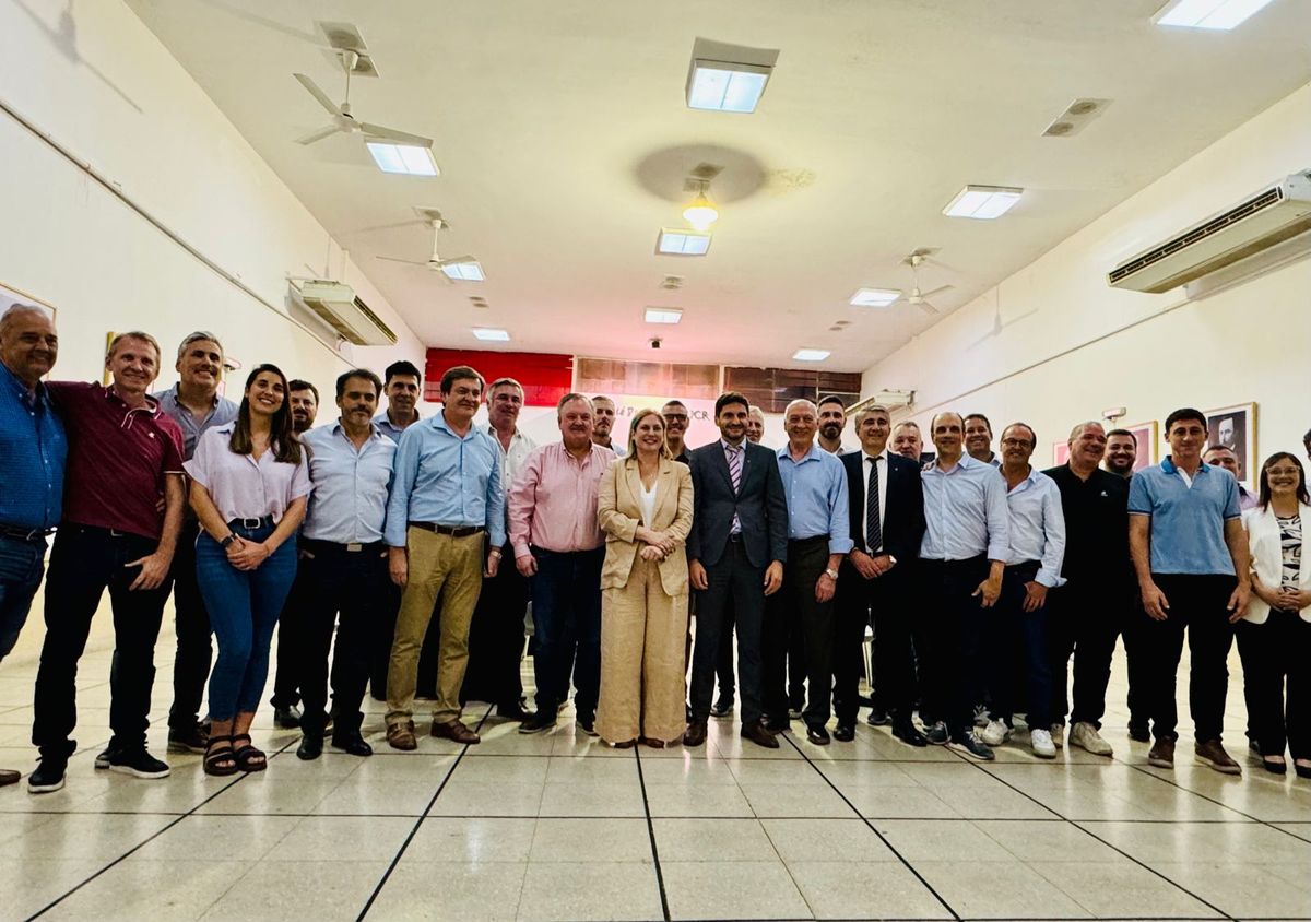 Maximiliano Pullaro impulsa la renovación de la Corte Suprema y la Constitución provincial.